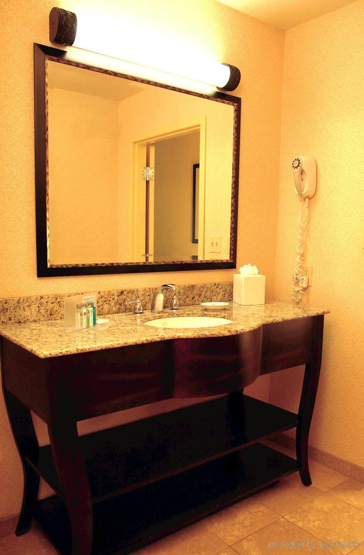 Hampton Inn And Suites Seattle - Airport / 28Th Avenue SeaTac Exteriör bild