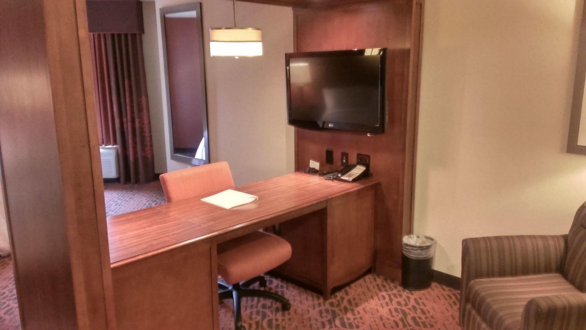 Hampton Inn And Suites Seattle - Airport / 28Th Avenue SeaTac Exteriör bild