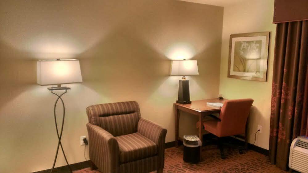 Hampton Inn And Suites Seattle - Airport / 28Th Avenue SeaTac Exteriör bild